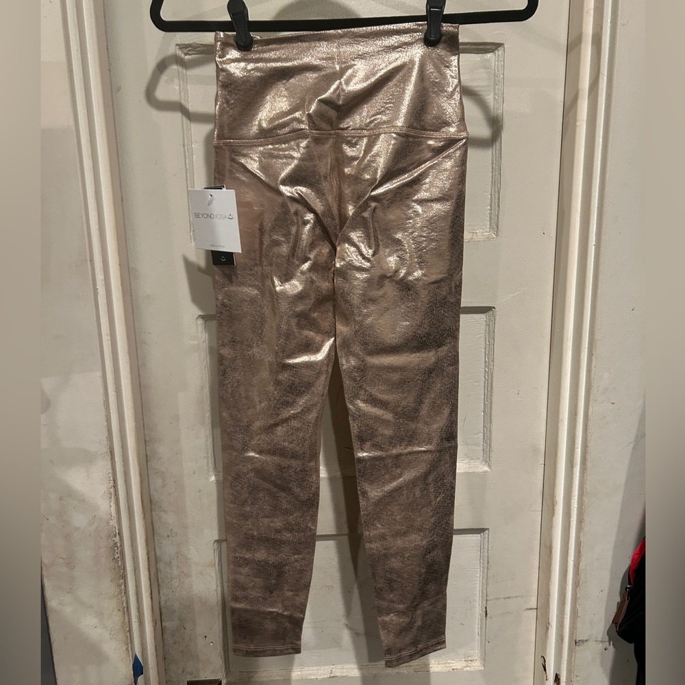 Beyond Yoga- Lux High Waisted Midi Legging Matte Light Gold Foil- NWT- SOLD OUT!
